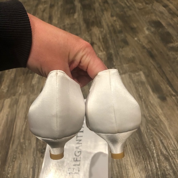 Heels - Picture 4 of 5